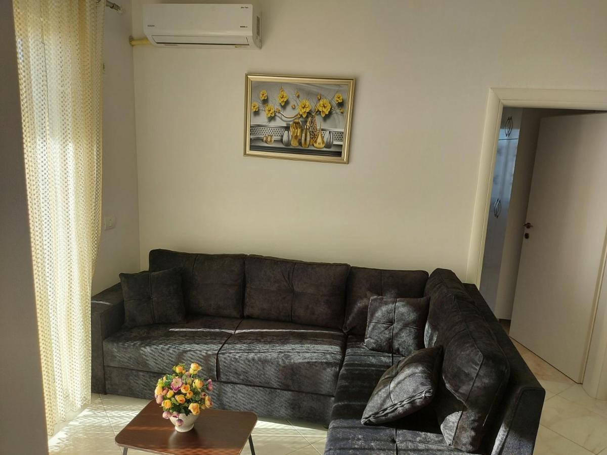 Bral Apartment 7 - Two-Bedroom With Seaview Durres Ngoại thất bức ảnh