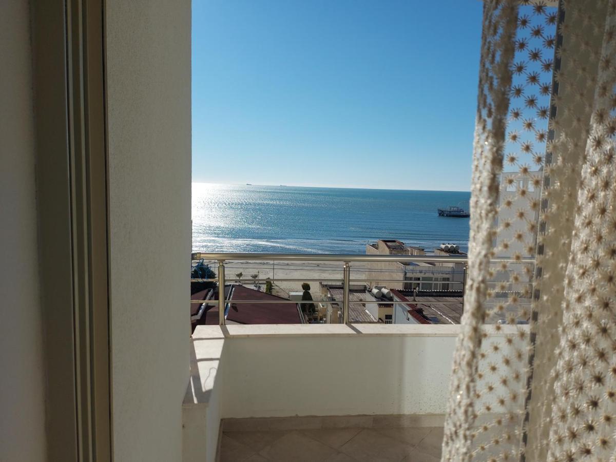 Bral Apartment 7 - Two-Bedroom With Seaview Durres Ngoại thất bức ảnh