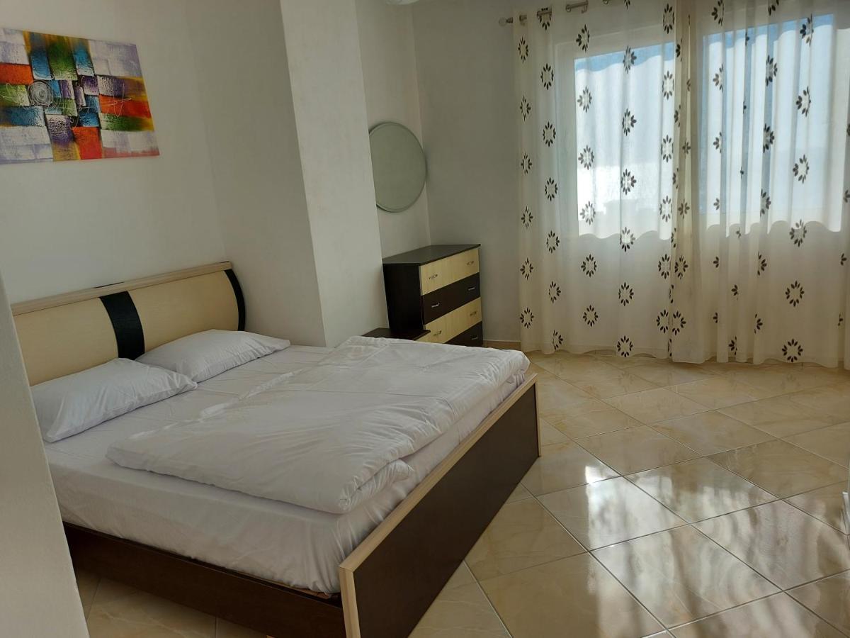 Bral Apartment 7 - Two-Bedroom With Seaview Durres Ngoại thất bức ảnh