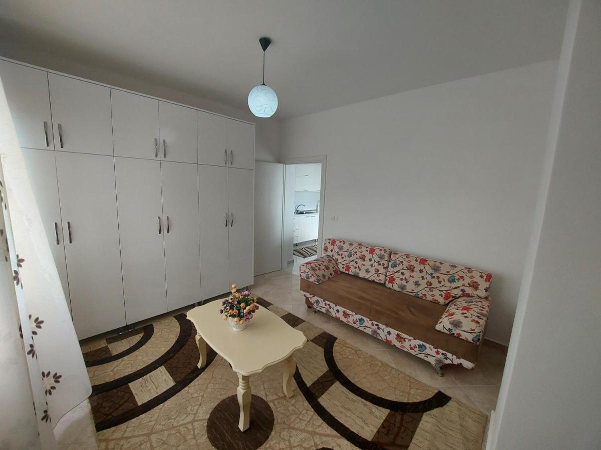 Bral Apartment 7 - Two-Bedroom With Seaview Durres Ngoại thất bức ảnh